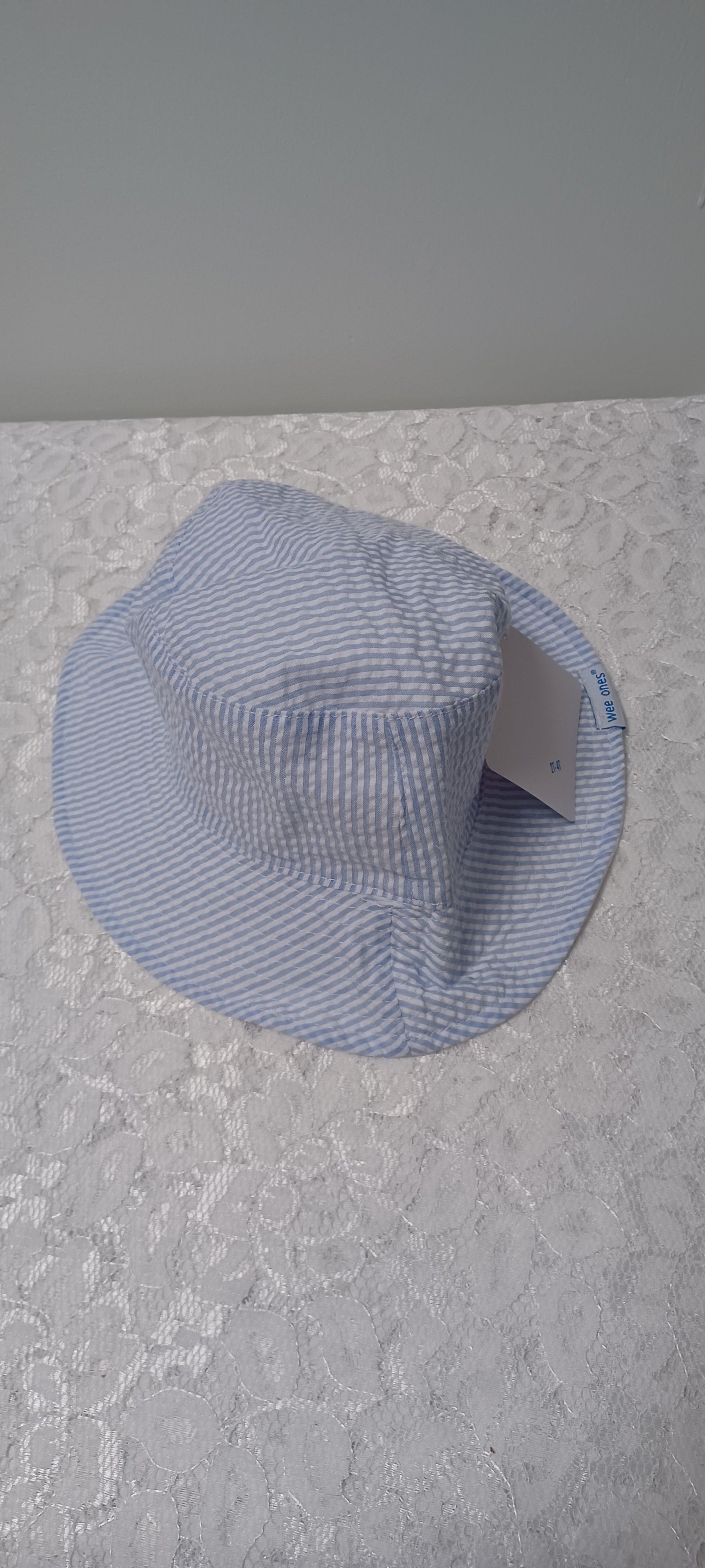 Boys Blue and White Stripe Reversible Hat Size 2t-4t