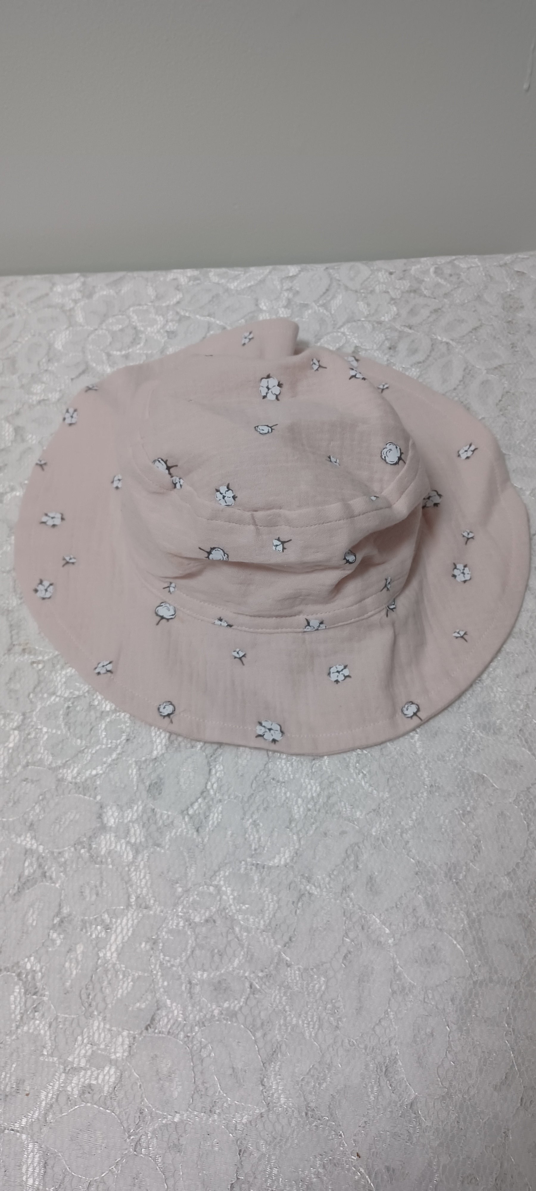 Girls Pink Print Reversible Hat Size 6/12m