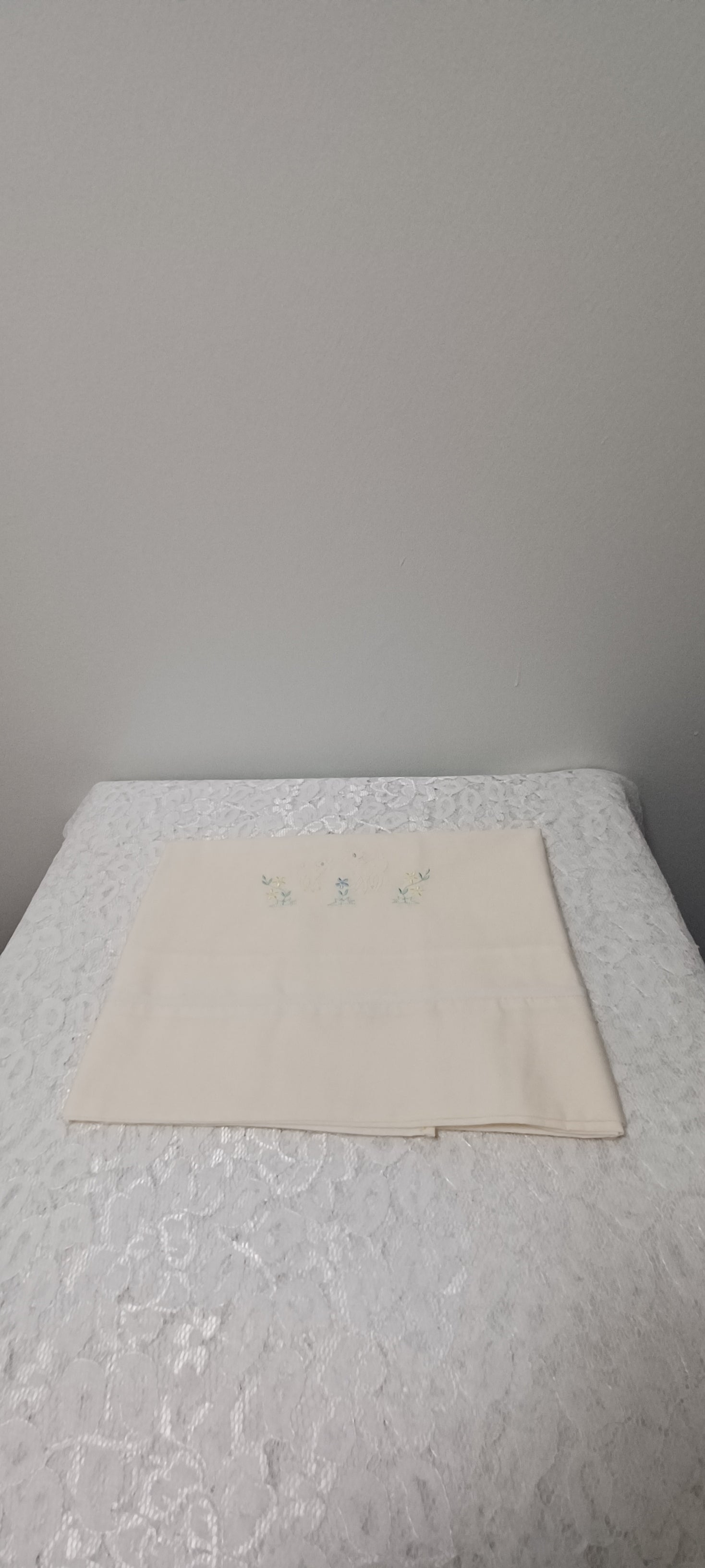 Yellow Blanket With Embroidery Deer White Trim