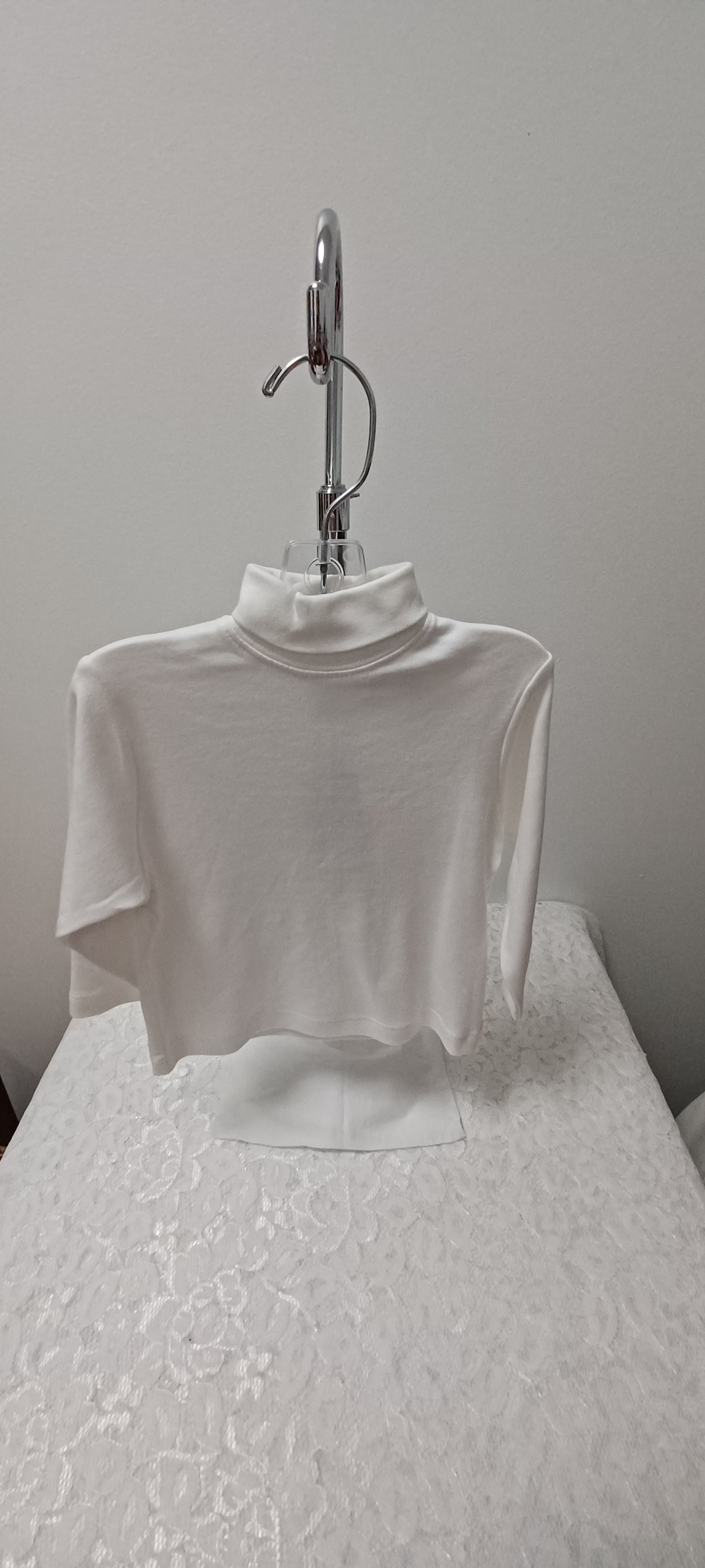 Unisex White Cotton Turtleneck With Snaps In The Back